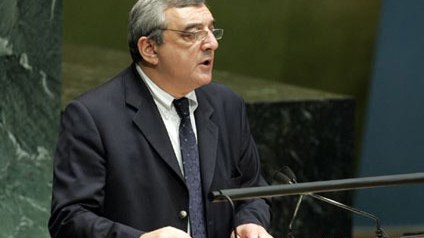 Akşin Mehdiyev "qiyamçı səfir"in yerinə təyin olundu