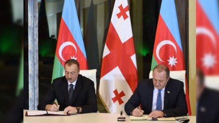 İlham Əliyev gürcüstanlı həmkarı ilə görüşüb  - Prezidentlər Birgə Bəyannamə imzalayıb 
