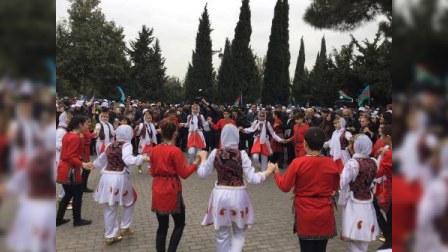 “Bayraq yürüşü” keçirildi – FOTOLAR  
