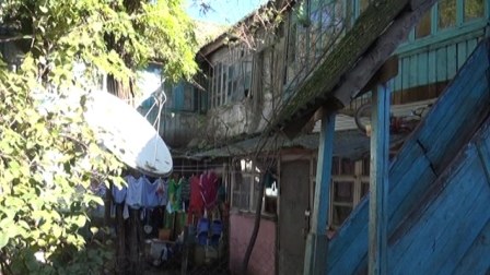  Cəlilabadda  yaşayış binası qəzalı vəziyyətə düşüb 