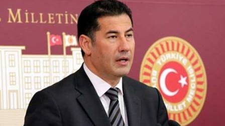Sinan Oğan MHP başqanlığına namizəd olur