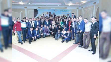 RTV-nin 8 yaşı oldu