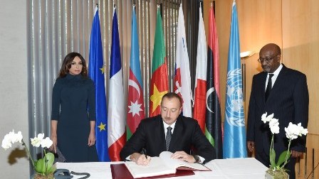  Prezident İlham Əliyev Liderlər Forumunda iştirak edib 
