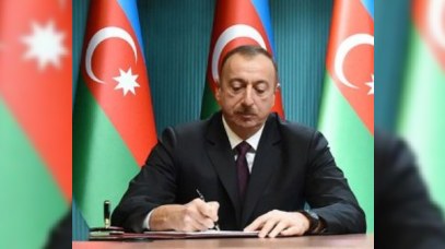 Prezident Eldar Nuriyevi təltif etdi 