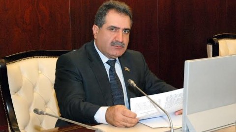 “Qaçqınkomun bu addımı sui-istifadə hallarının qarşısını almaqdır”