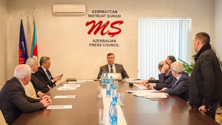 Mətbuat Şurasında 4 KİV-dən edilən şikayətə baxıldı