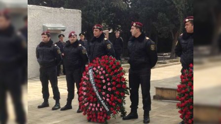 Ramil Usubov, Mədət Quliyev polislərin dəfninə gəldilər - FOTOLAR