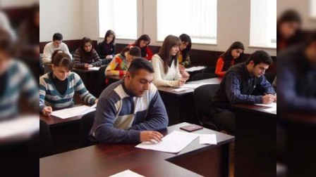Bu gün müəllimlər imtahan verir