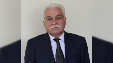 Deputat öz evində güllələndi