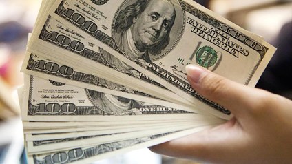 Dollar yenidən bahalaşdı