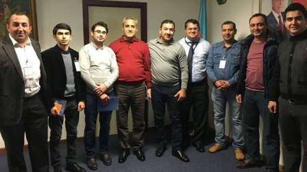 Azərbaycanlı jurnalistlər NATO-nun mənzil qərargahında - FOTO