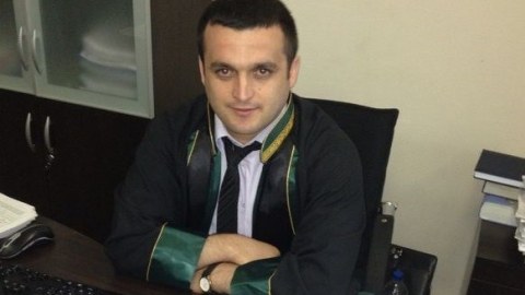Vəkil: “Cahangir Hacıyev 400 milyonluq kreditin 200 milyonunu qaytarıb”