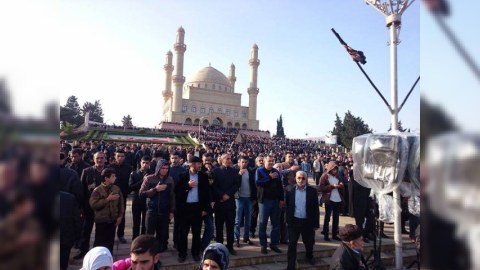 Dini Komitədən Nardaran məscidinin bağlanmasına dair AÇIQLAMA