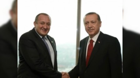  Bakı-Tiflis-Qars dəmiryolu layihəsi Türkmənistanda müzakirə edilib  