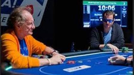  Azərbaycanlı pokerdə 250 min uddu 
