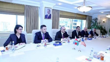 ABŞ səfiri nazirliyə getdi - FOTO