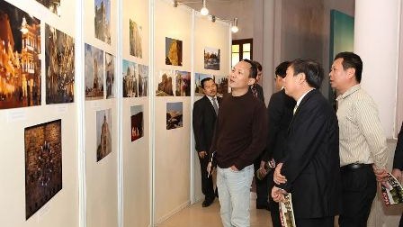 Vyetnamda “İrs” in təqdimatı – FOTO 