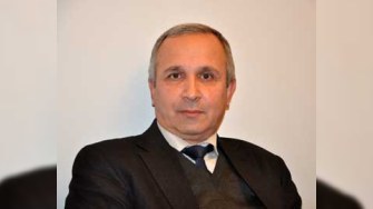 Rza Diqqəti, Ara Gülər və Qafar Çaxmaqlı