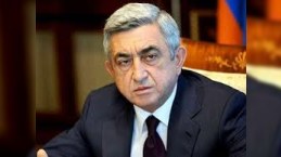Müdafiə Nazirliyi: "Serj Sarkisyan yardım dilənməklə məşğuldur"