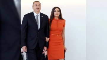 Prezident və xanımı yeni yaşayış binasının açılışında iştirak ediblər