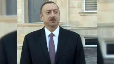 İlham Əliyev: “Dövlət məmurları çox nalayiq işlərlə məşğul idilər” 