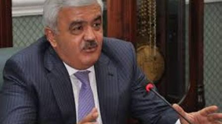  “2015-ci il neftçilər üçün ağır keçib”  - Rövnəq Abdullayev  
