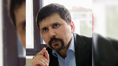 “İran-Ərəb gərginliyi Güneydəki Milli Hərəkatın xeyrinədir”