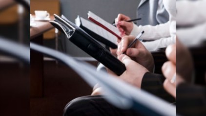 Jurnalist işləmək istəyənlər üçün vakansiya elan edildi 
