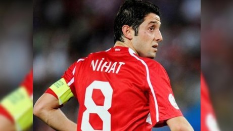 Əfsanəvi futbolçu haqqında şok İDDİA 
