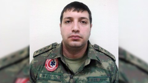 Zakir Həsənov Azərbaycan zabitlərini mükafatlandırdı