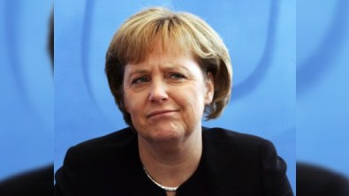 Merkel Şengen zonasının aqibətindən danışdı 