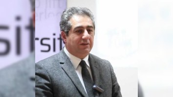 Qubad İbadoğlu ölkəni tərk etdi
