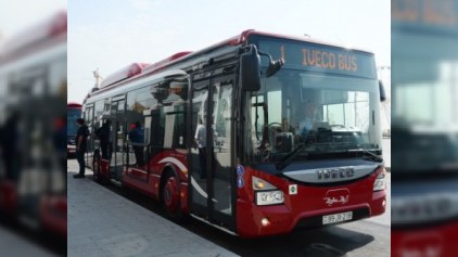 BakuBus-un sürücüsünü döyən sərnişin üzr istədi: “...peşmanam”