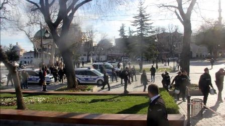 İstanbuldakı partlayışda 10 nəfər ölüb 
