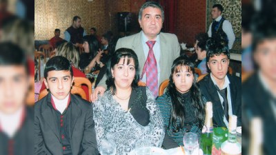 Mərhum yazıçı Eyvaz Əlləzoğlunun övladları aclıq etmək istəyirlər