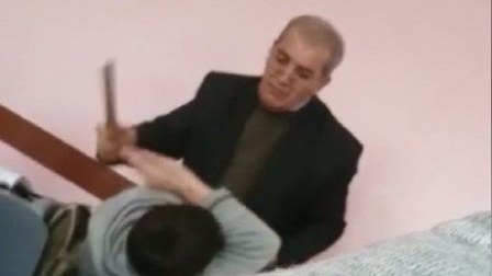 Sumqayıtda şagirdi döyən müəllimlə bağlı son qərar veriləcək 