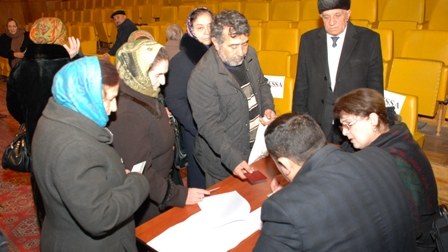 20 Yanvar şəhidlərinin ailələrinə maddi yardımlar edildi