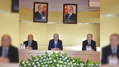 Yeni Azərbaycan Partiyası ümumrespublika müşavirəsi keçirdi 