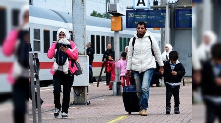 Almaniya miqrantlara görə vergiləri artıracaq