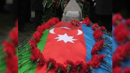 Şəhid əsgərin yas məclisi ilə bağlı problemlər həll edildi 