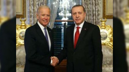  Ərdoğanla ABŞ-ın vitse prezidenti görüşüb  