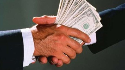 Baş Prokurorluq: “Baş nazirin aldığı 681 milyon dollar rüşvət deyil, hədiyyədir”
