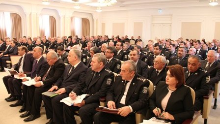 Nazir 18 İdarə rəisini cəzalandırdı, bəziləri işdən çıxarıldı