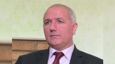 "Bankları bağlamaqla böhrandan çıxmaq olmaz"