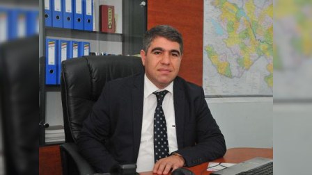   “Bizim baş bankdan başqa dünyanın heç bir ölkəsində...” - İqtisadçı 