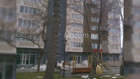 Bakıda "penoplast bina" aşkarlandı - Təcili söküntüyə başladılar - FOTOFAKT
