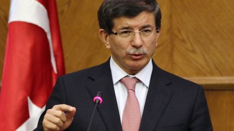  Terror təhlükəsi olarsa Suriyadakı terror mərkəzlərini vuracağıq - Davudoğlu