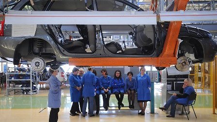 AvtoVaz ötən il 933 milyon dollar ziyana düşüb