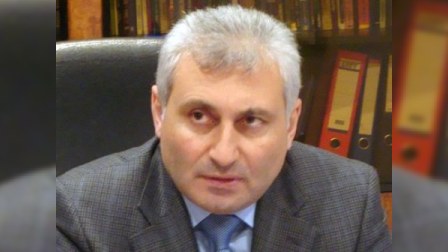 Deputat yerli ixracatçıların vergilərdən azad olunması məsələsini qaldırdı 