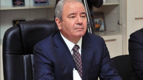 Əli Abbasov evindən oğurlanan 1 milyon dollardan danışdı